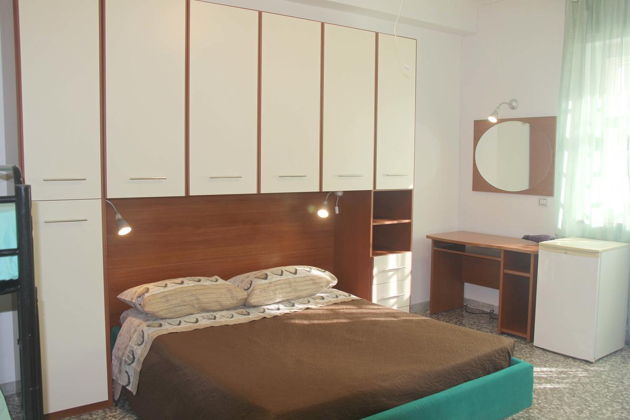 바리 I Due Baroni - Fronte Campus B&B 외부 사진