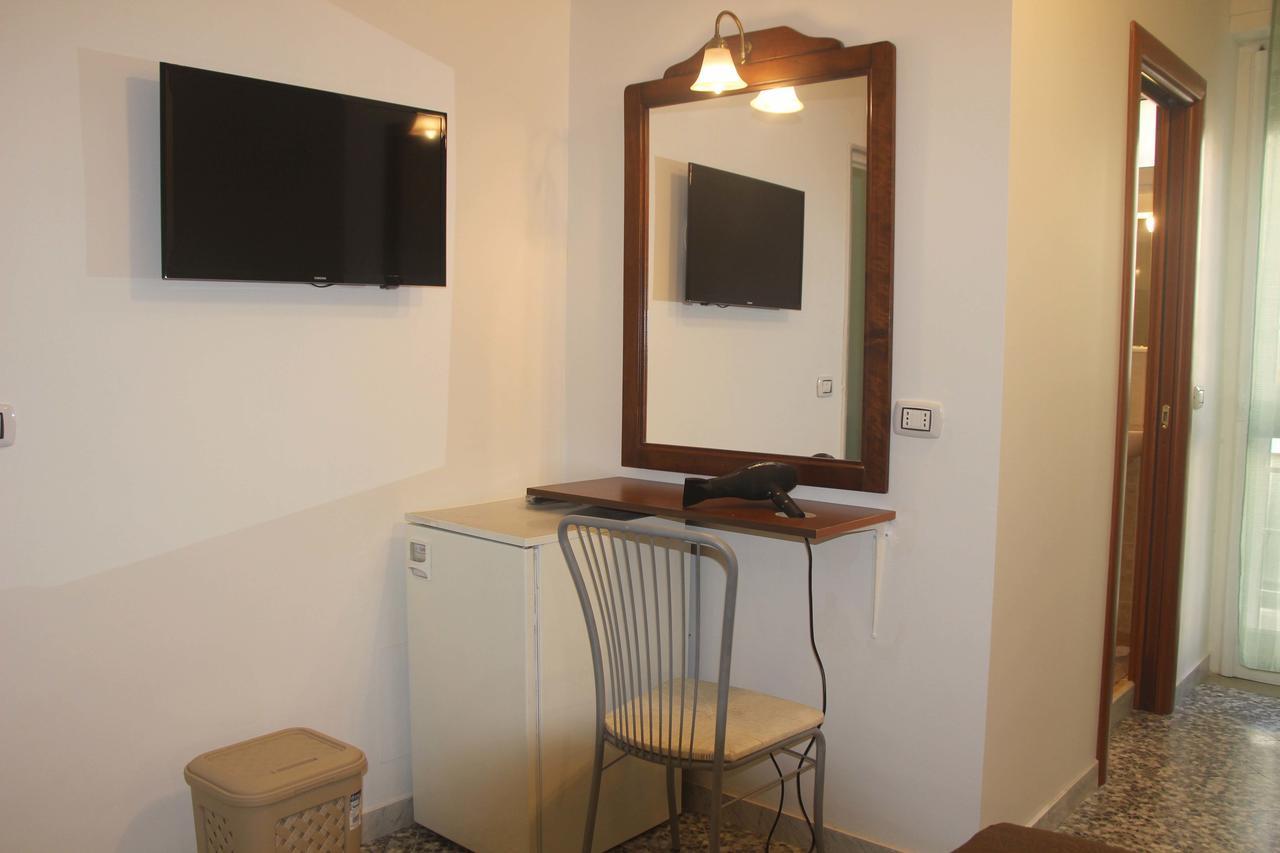 바리 I Due Baroni - Fronte Campus B&B 외부 사진