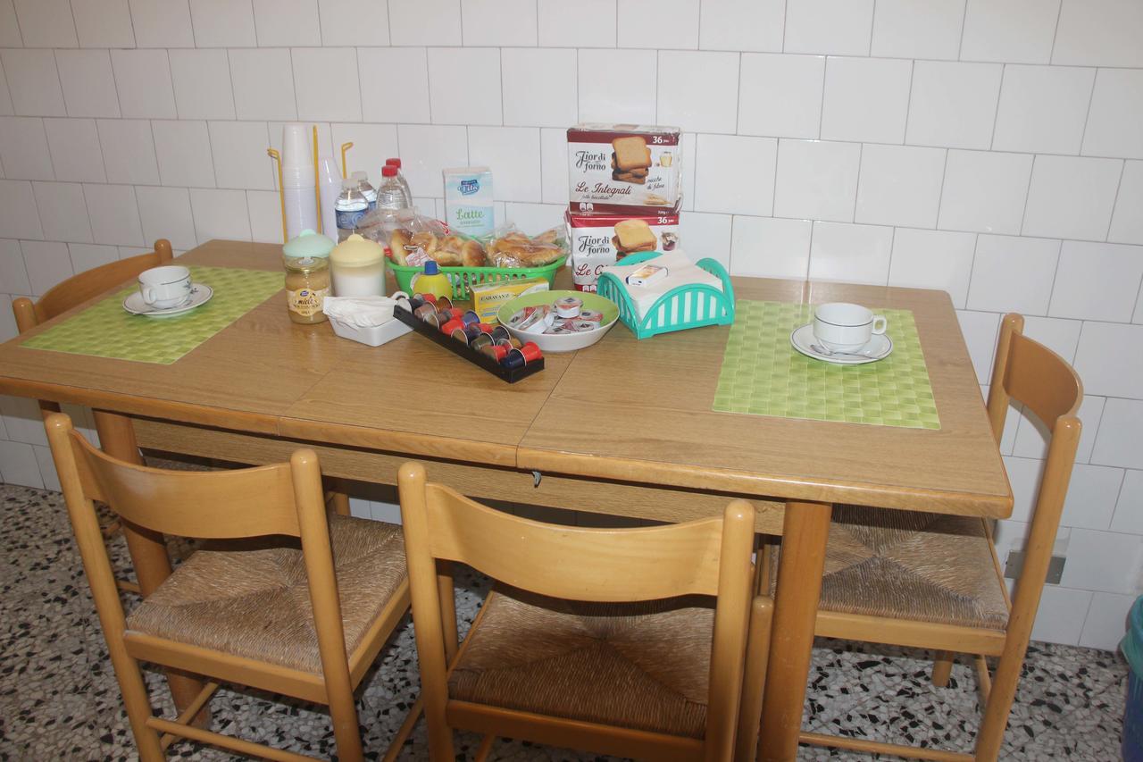 바리 I Due Baroni - Fronte Campus B&B 외부 사진